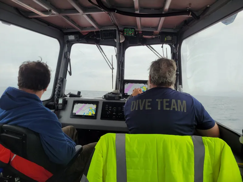 Rescue boat on active recovery mission