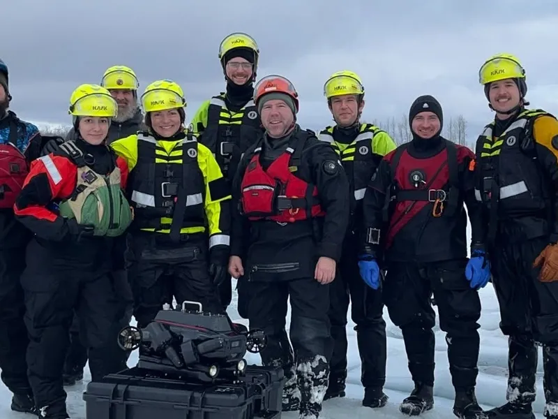 Public safety dive briefing and command briefing